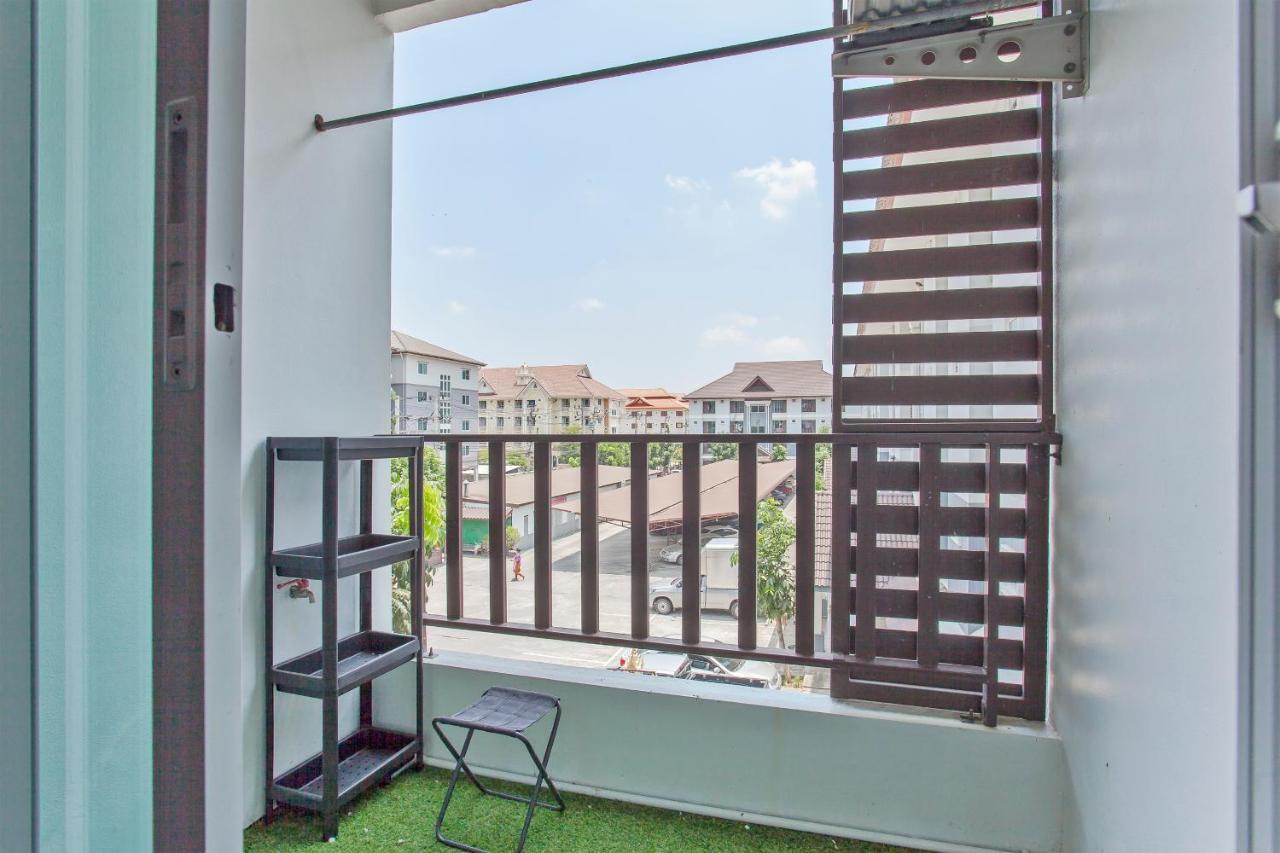 Cozzi By Grand Airport Resort Bangkok Exterior foto
